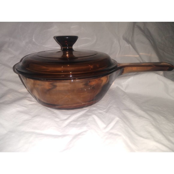 Corningware visions pan with lid - Picture 1 of 5